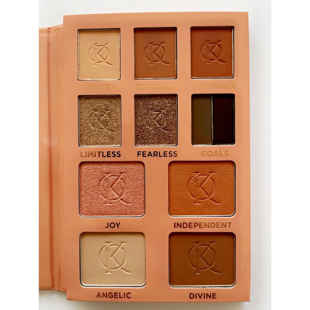 Kenia Ontiveros Glow & Go Kit